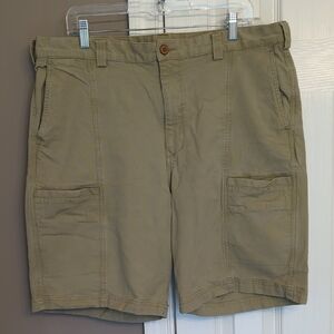 Tommy Bahama Men's Khaki Cargo Shorts